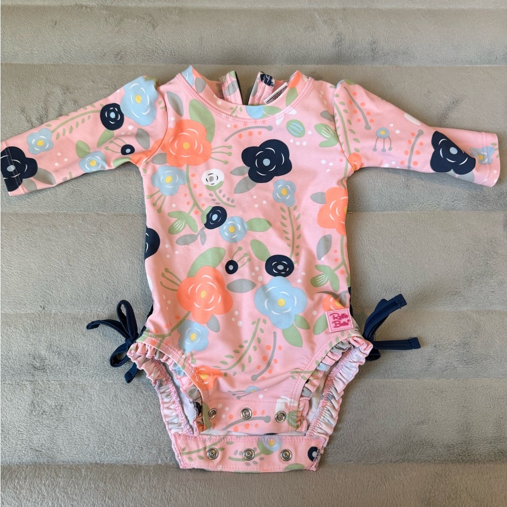 Rufflebutts baby rashguard